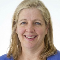 CÔ GRETCHEN HALL