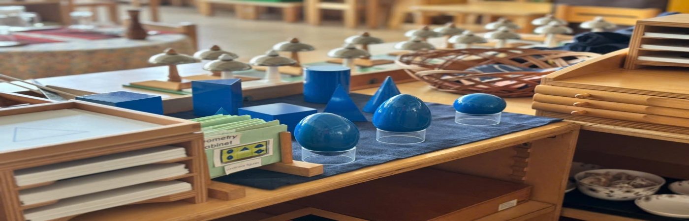 Bàn giao phòng học cụ cho lớp đào tạo giáo viên Montessori AMI