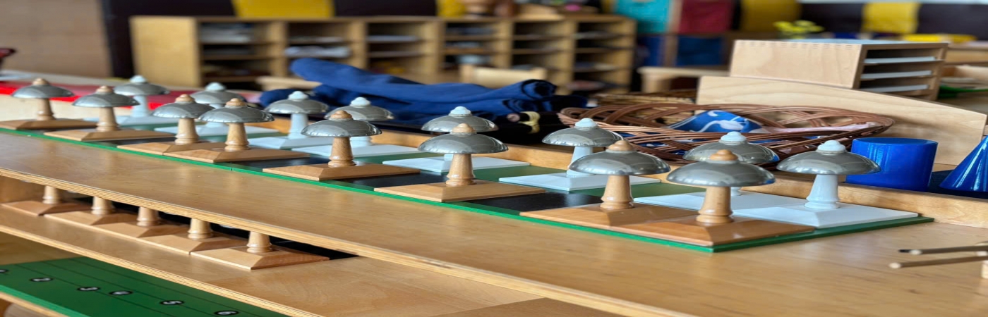 Bàn giao phòng học cụ cho lớp đào tạo giáo viên Montessori AMI