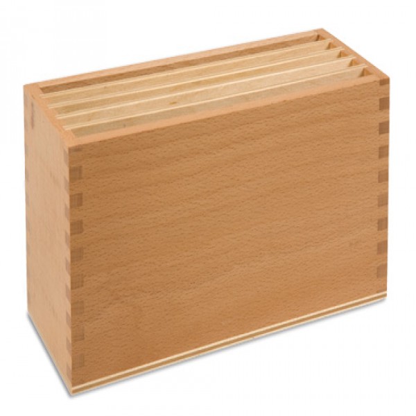 Hộp đựng các thẻ định dạng đất và nước